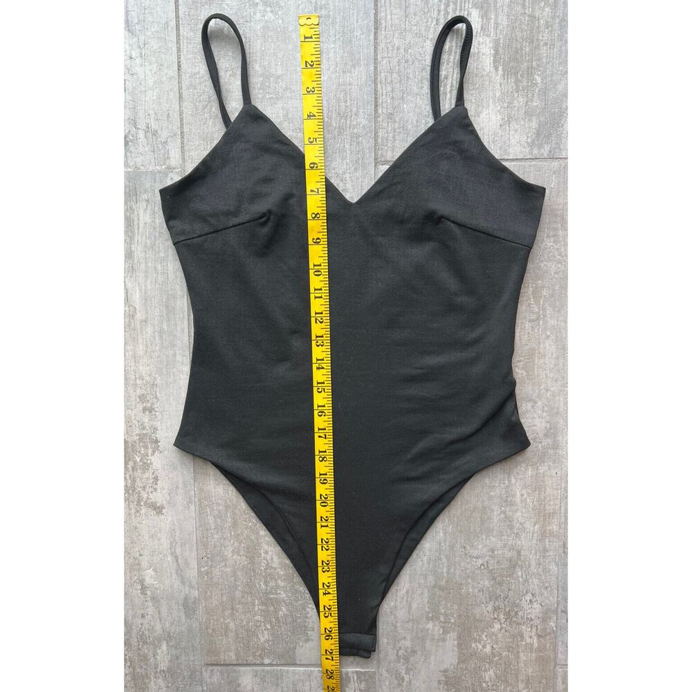 Black Solid Basic V-Neck Slim Fit Cami Bodysuit S… - image 3